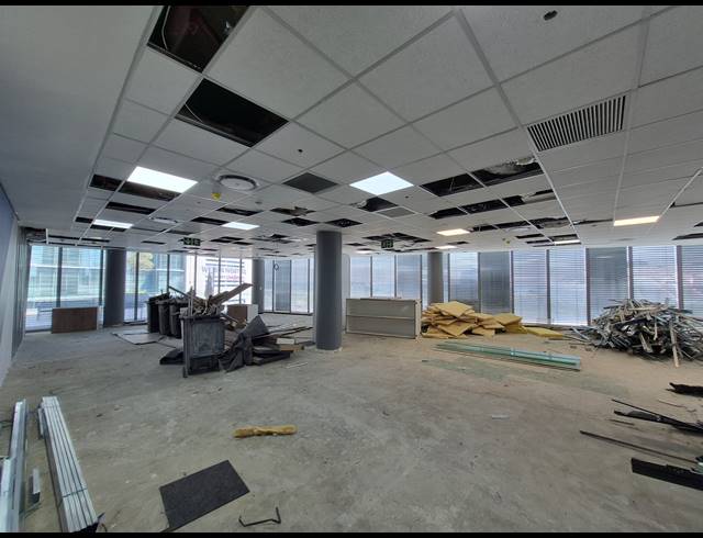 695M² OFFICE TO LET IN SANDTON CENTRAL
